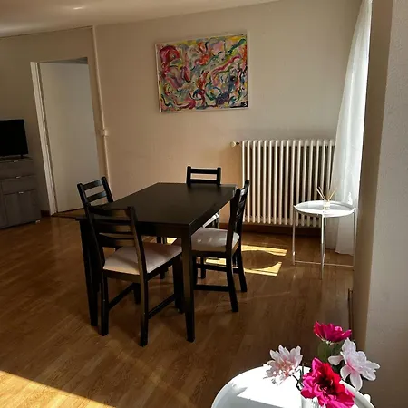Beautiful Two Bedroom House Apartment