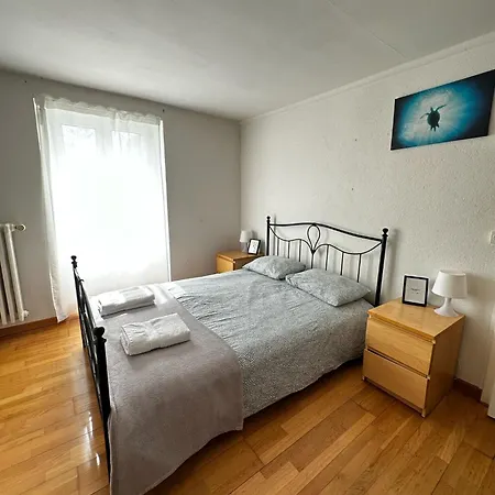 Beautiful Two Bedroom House * Lausanne